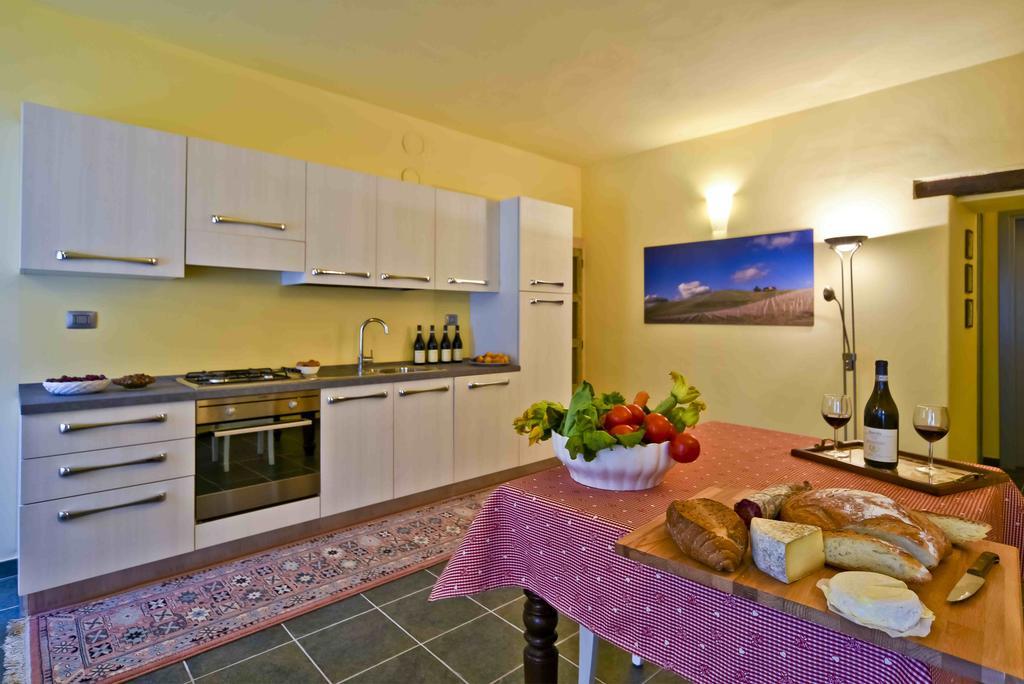 Casa Nalin Apartment La Morra Room photo