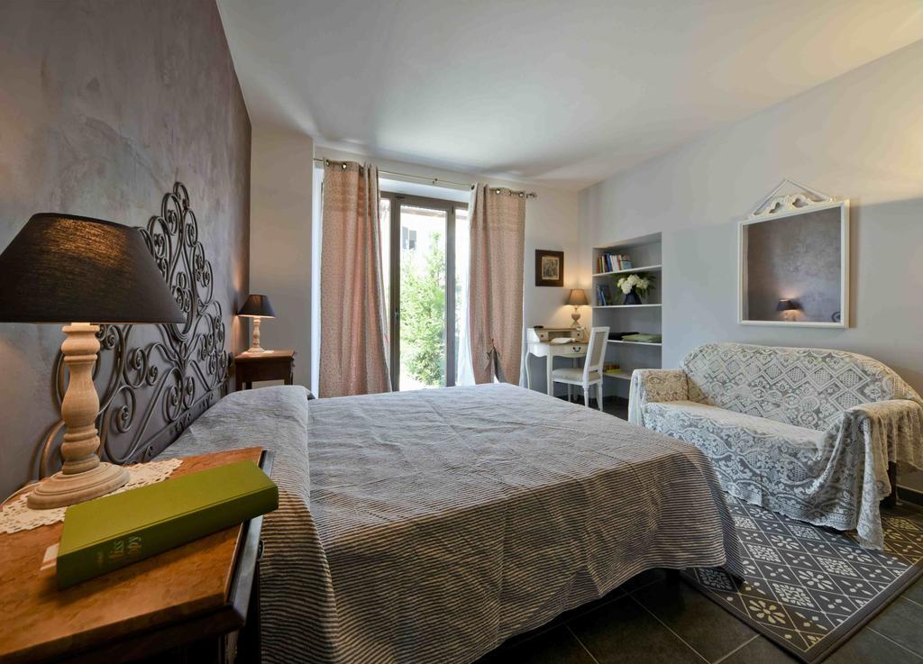 Casa Nalin Apartment La Morra Room photo